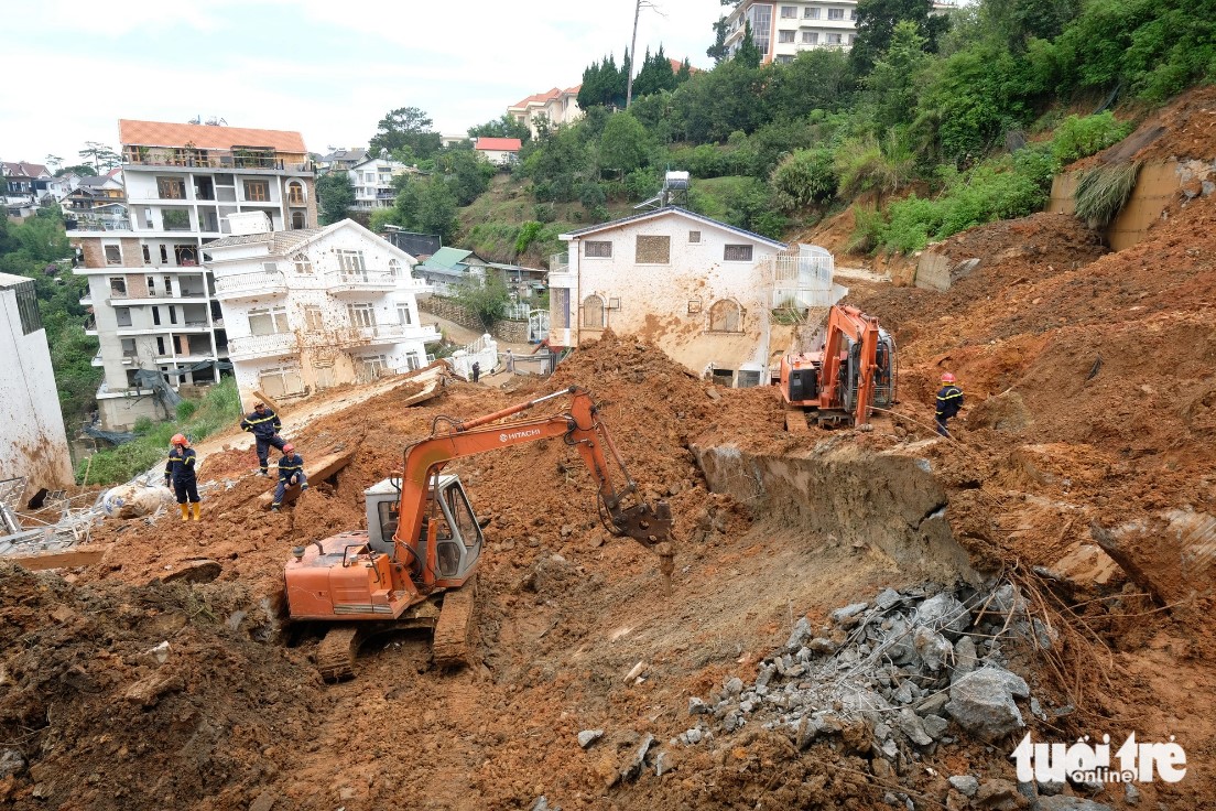 The scene of a fatal landslide on June 29, 2023 in Da Lat City, located in Vietnam’s Central Highlands province of Lam Dong. Photo: Duc Tho / Tuoi Tre