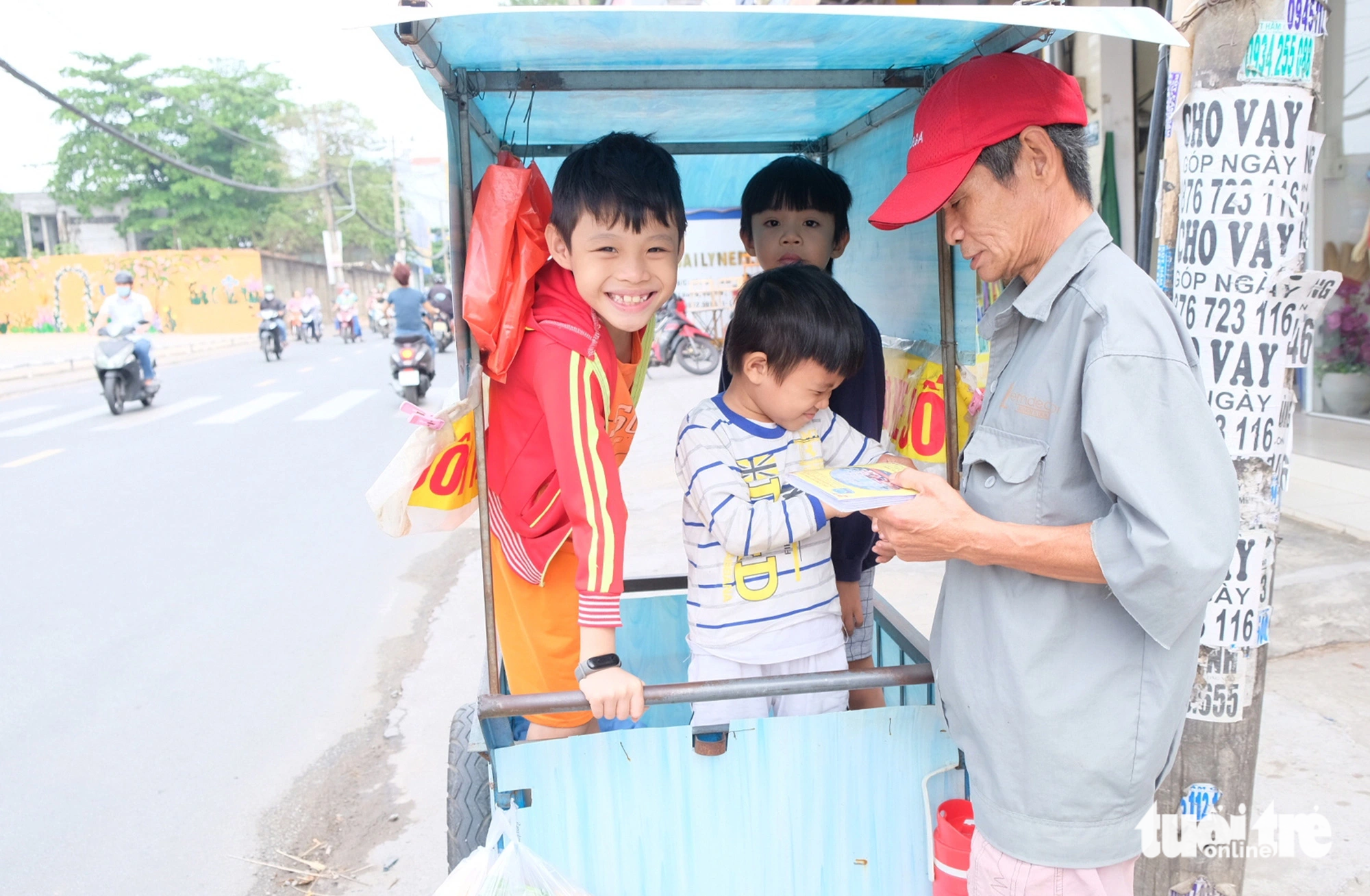 Devoted Vietnamese man with developmental disabilities overcomes challenges to nurture 3 sons
