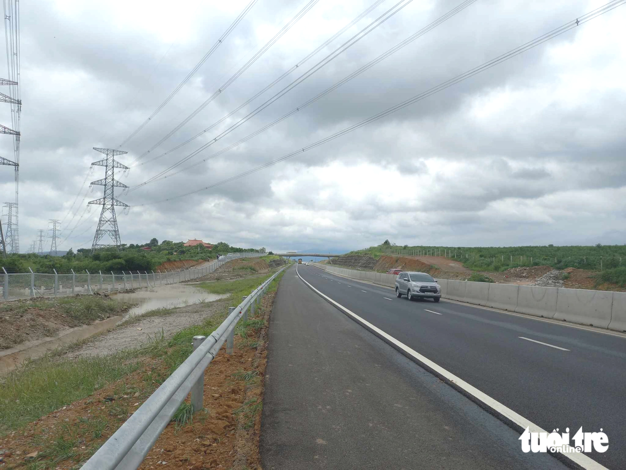 The Phan Thiet-Dau Giay Expressway is free of water after a temporary flooding period in Binh Thuan Province, south-central Vietnam, July 29, 2023. Photo: Duc Trong / Tuoi Tre