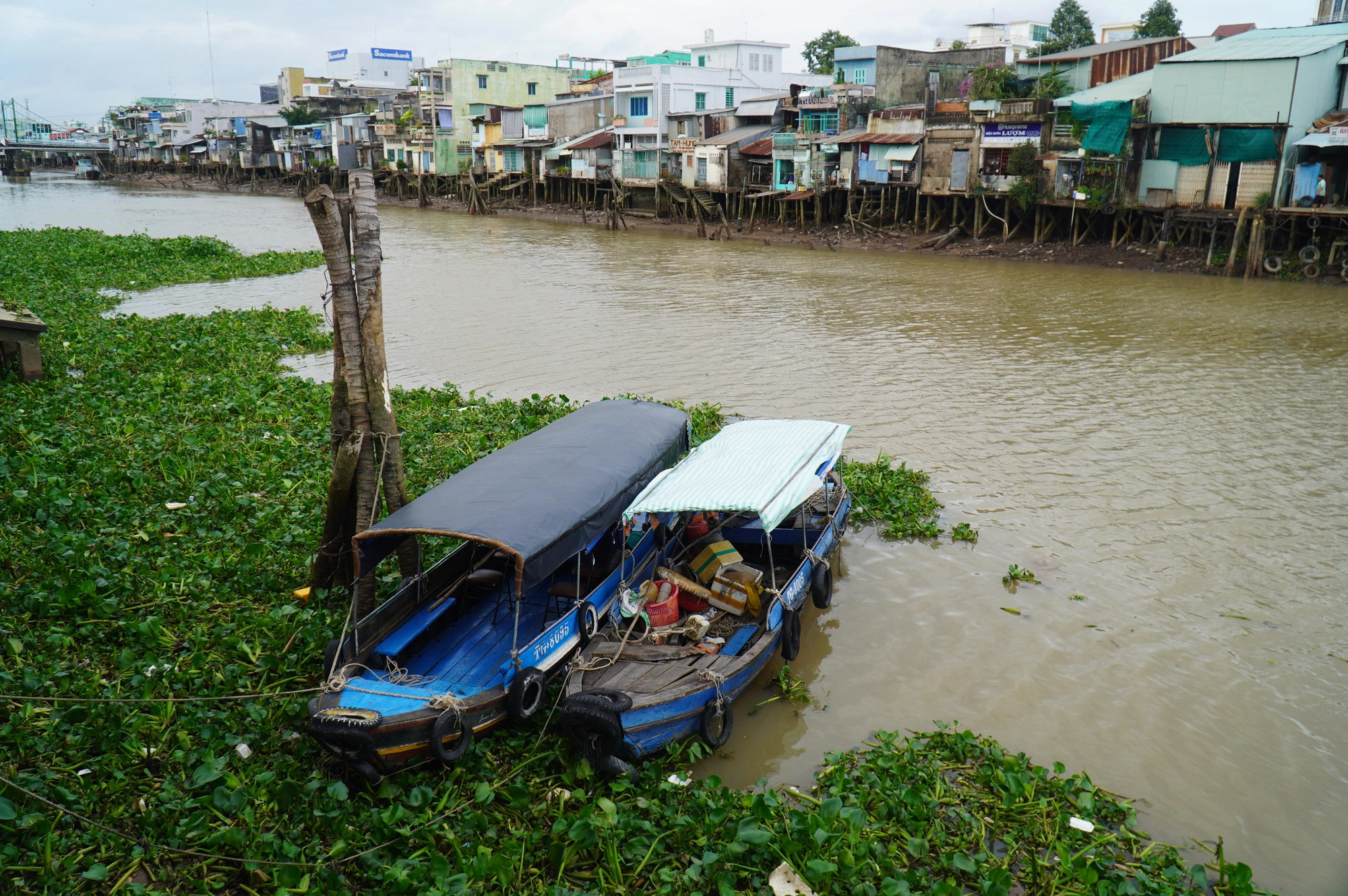 The two banks of the Bao Dinh River in Tien Giang Province, southern Vietnam will be upgraded. Photo: Mau Truong / Tuoi Tre