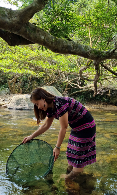 A Lao Spring in Dakrong District is regarded as a famous community tourist site. Photo: Ko Kan Suong / Tuoi Tre