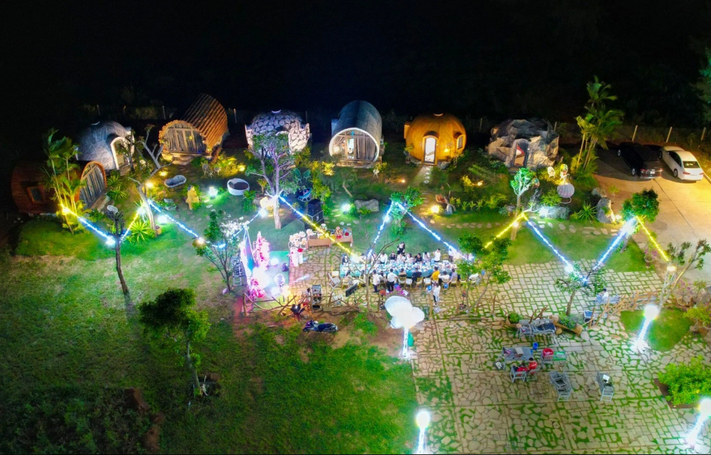 Son Thuy Homestay lies near Cua Tung Beach in Vinh Linh District, boasting unique, comfortable accommodation and relaxation. Photo: Ko Kan Suong / Tuoi Tre