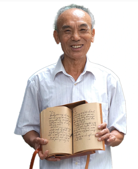 Vietnamese veteran receives diary lost 60 years ago from US