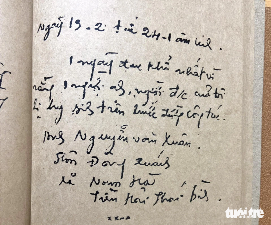 The page Thien wrote about his comrade – the clue that led the diary back to its rightful owner. Photo: Thien Dieu / Tuoi Tre