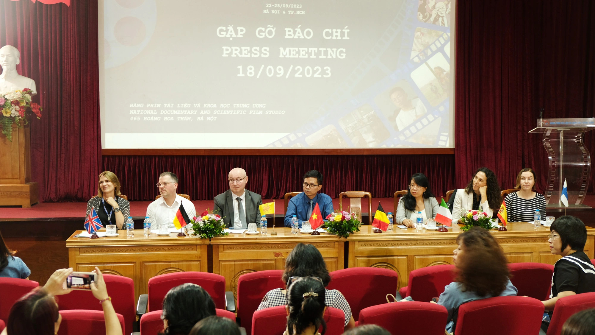 Participants at a press meeting to announce the 13th European-Vietnamese Documentary Film Festival in Hanoi, September 18, 2023. Photo: Dau Dung / Tuoi Tre