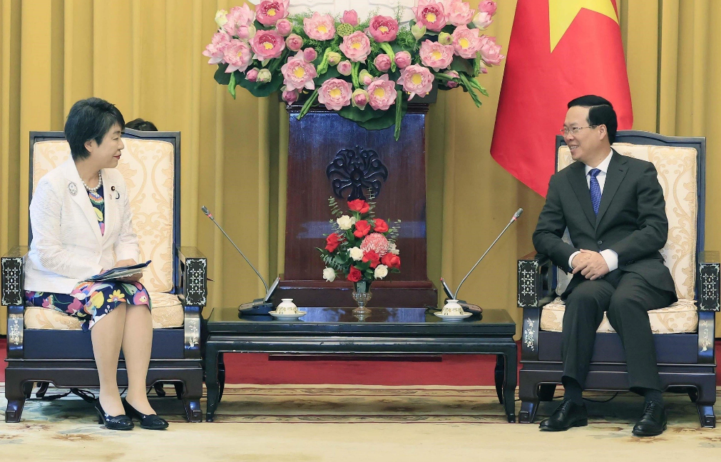 During his reception for Japanese Minister of Foreign Affairs Kamikawa Yoko, Vietnamese State President proposes the Japanese side create favorable conditions for Vietnamese people to live, work and study in Japan. Photo: Vietnam News Agency