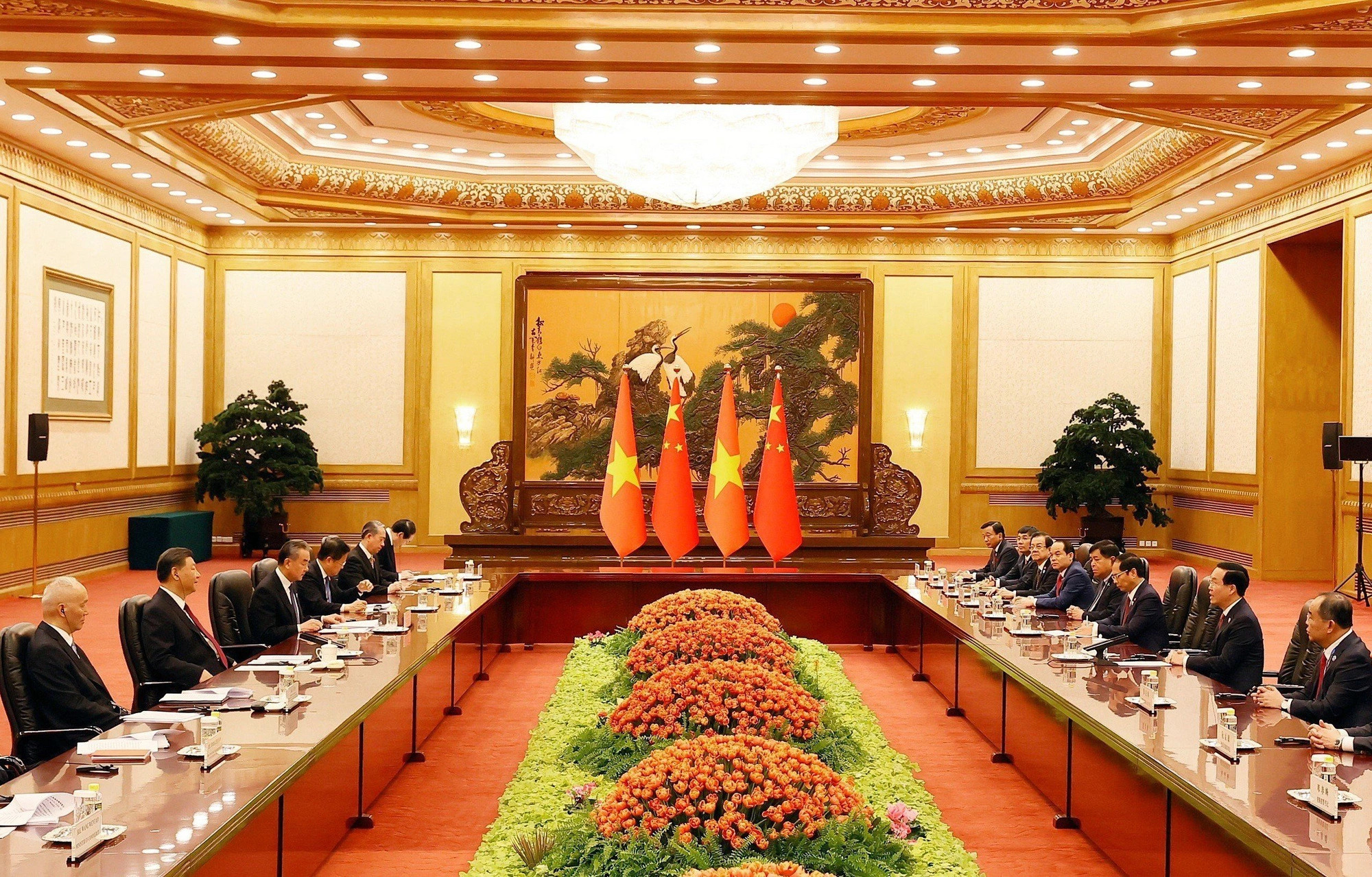 An overview of a meeting between Vietnamese State President Vo Van Thuong and Chinese Party chief and State President Xi Jinping, China, October 2023. Photo: Vietnam News Agency